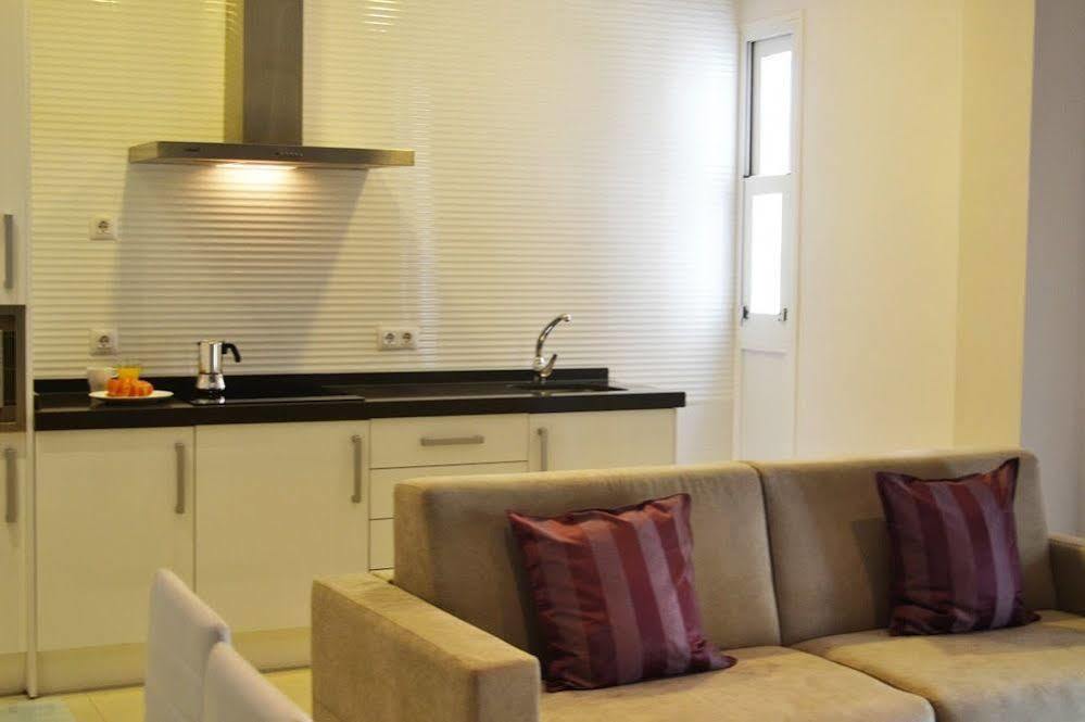 Plaza De La Encarnacion Apartments เซบีญา ภายนอก รูปภาพ