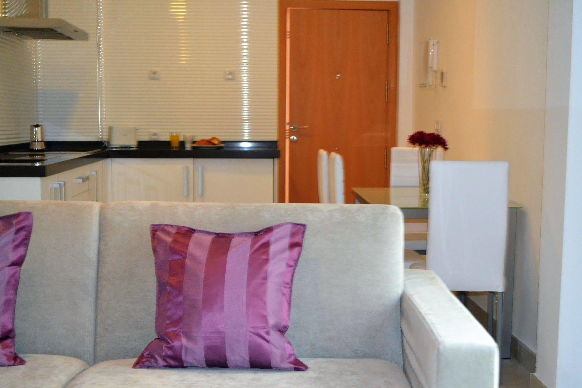 Plaza De La Encarnacion Apartments เซบีญา ภายนอก รูปภาพ